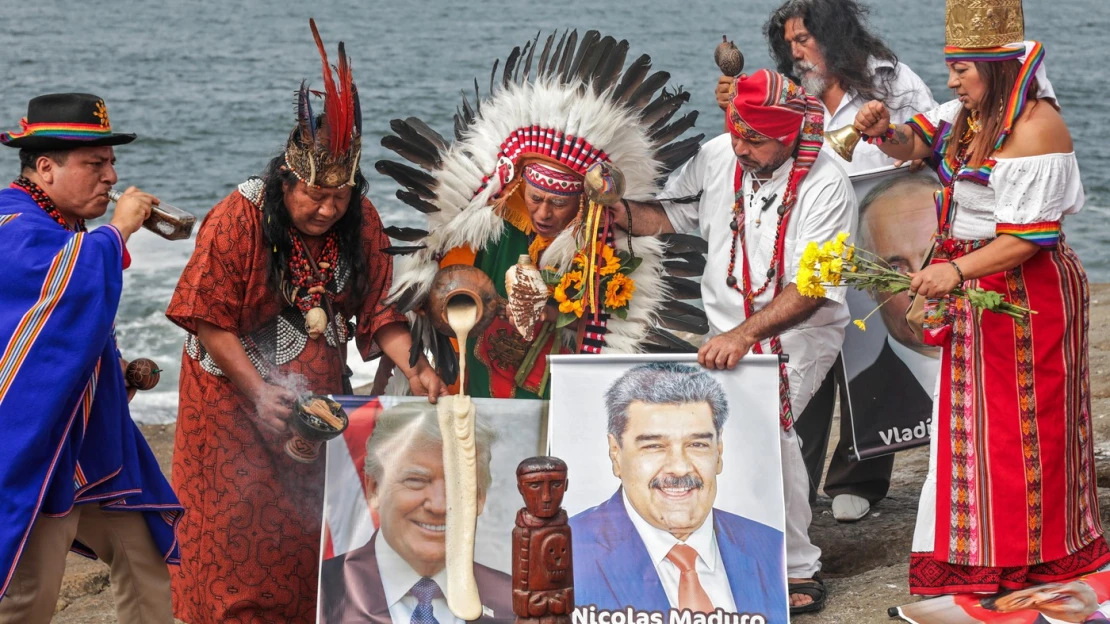 Venezuelská kríza: explózie v Caracase. Trump oznámil, že zajali prezidenta Madura