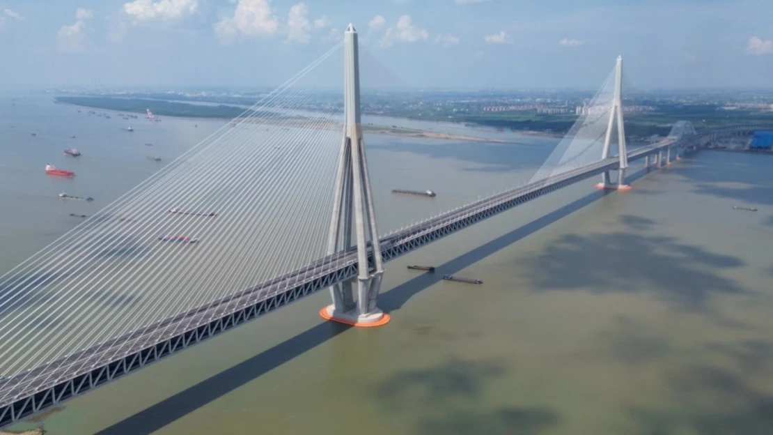 Megaprojekty Západu a Číny. Dokážeme ísť pod zem aj do oblakov, s rozlohou to je horšie