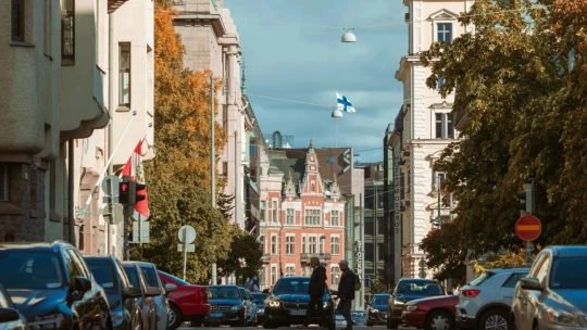 Americký sen zlyhal. Fíni mrznú, platia vysoké dane a sú najšťastnejší na svete. Čo robia lepšie?