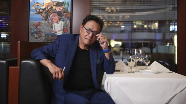 Má dlh, z ktorého by sa väčšina podnikateľov zrútila. Autor bestselleru Kiyosaki v ňom vidí cestu k bohatstvu