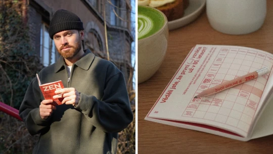 Lúštenie namiesto doomscrollingu. Mladý dizajnér mení krížovky na moderný mentálny tréning