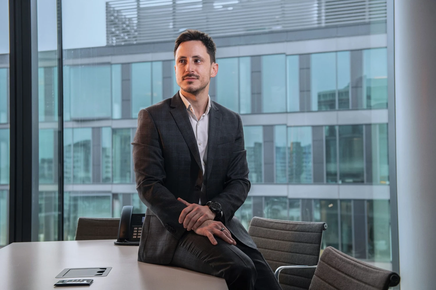 Dvadsaťtisíc za štvorcový meter a bazén vo vzduchu. Penta berie reality v Londýne útokom a má novinku