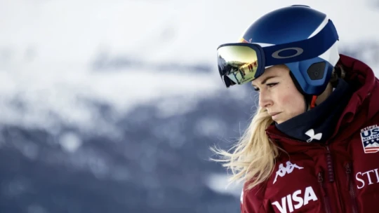 Zničené koleno, nezlomná vôľa. Toto je príbeh kráľovnej svahov Lindsey Vonn