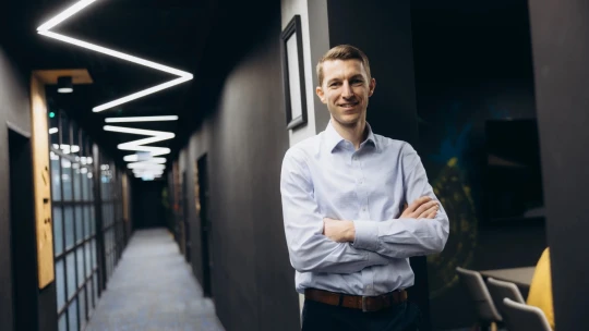 Včas odhalí infekcie aj rizikovú kombináciu liekov. Firma Datlowe mení svet zdravotníctva vďaka AI