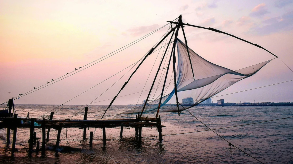 Prvý krok do Indie nemusí byť šok. Spoznajte umenie voňajúce škoricou v prístave Kochi