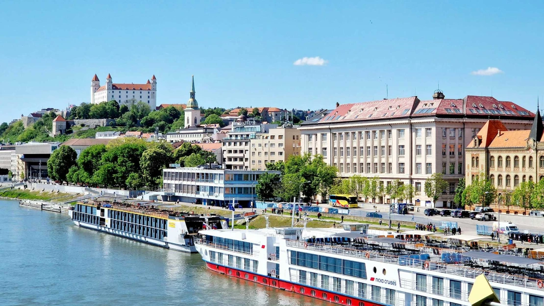 Bratislava je mestom s dobrým finančným zdravím, tvrdí magistrát. Reaguje na kritický rating