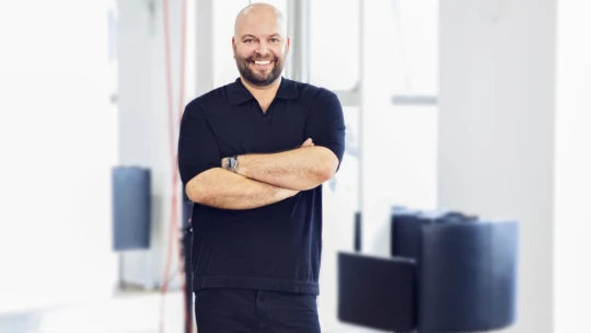 Psychoterapeut, ktorý sa stal hviezdnym kaderníkom: Robert Starý mení pravidlá salónneho biznisu