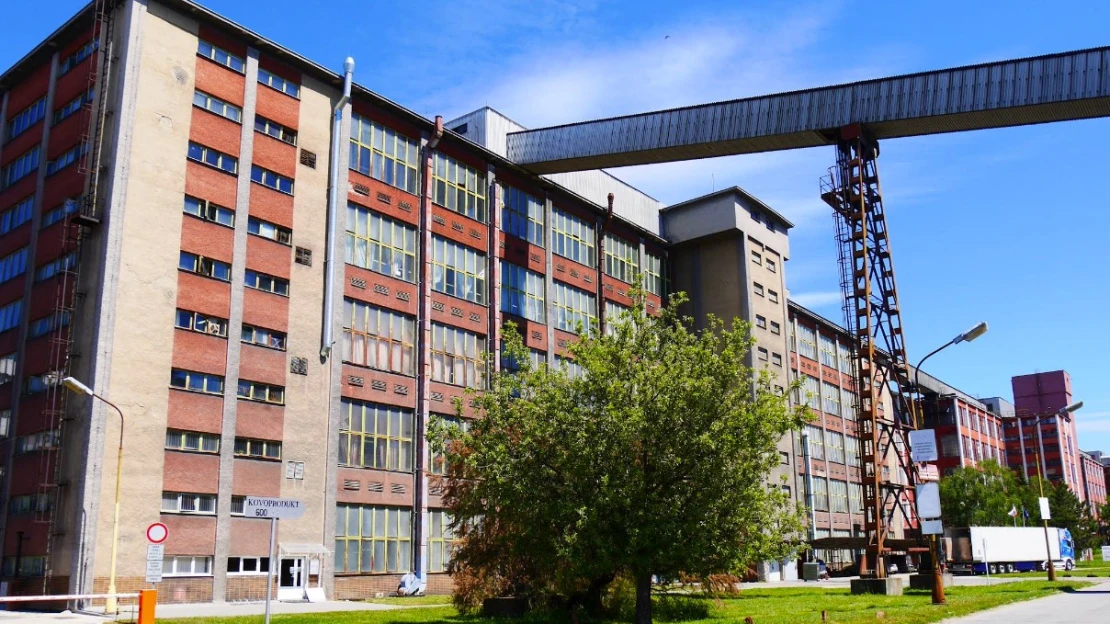 Obuvníci v Partizánskom zatvárajú závod. Vyrábali tenisky pre Francúzov