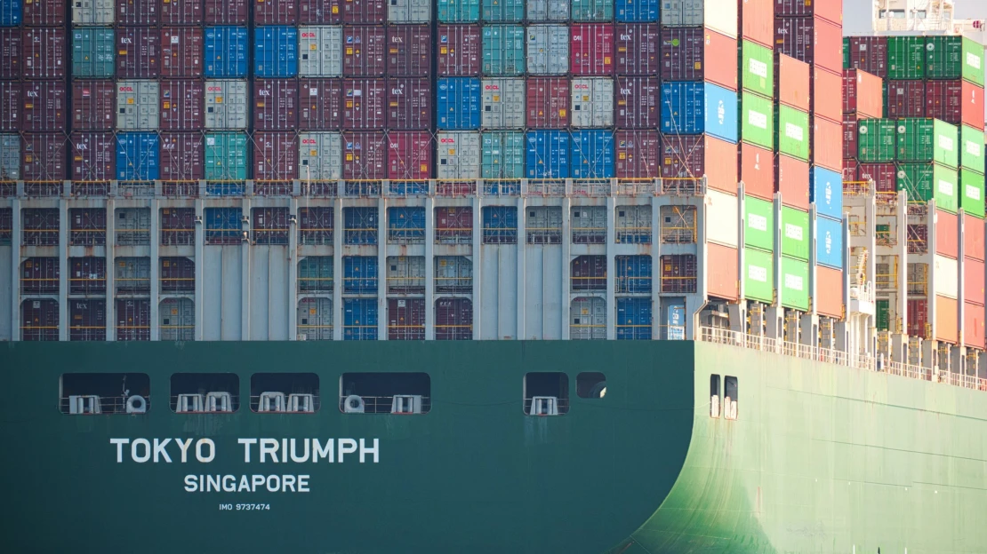 Clá ako nová hrozba: Takmer tretina slovenských CEOs sa obáva Trumpovej obchodnej politiky