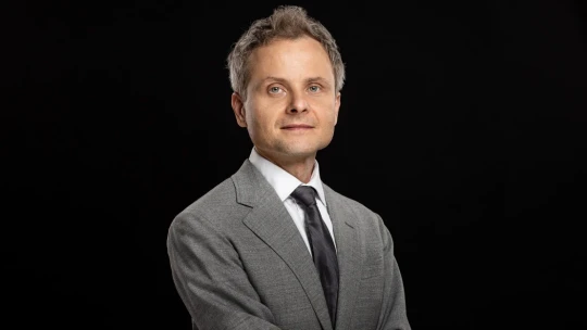 Z garáže si už dnes kryptoburzu nezaložíte, hovorí expert na reguláciu Jan Šovar