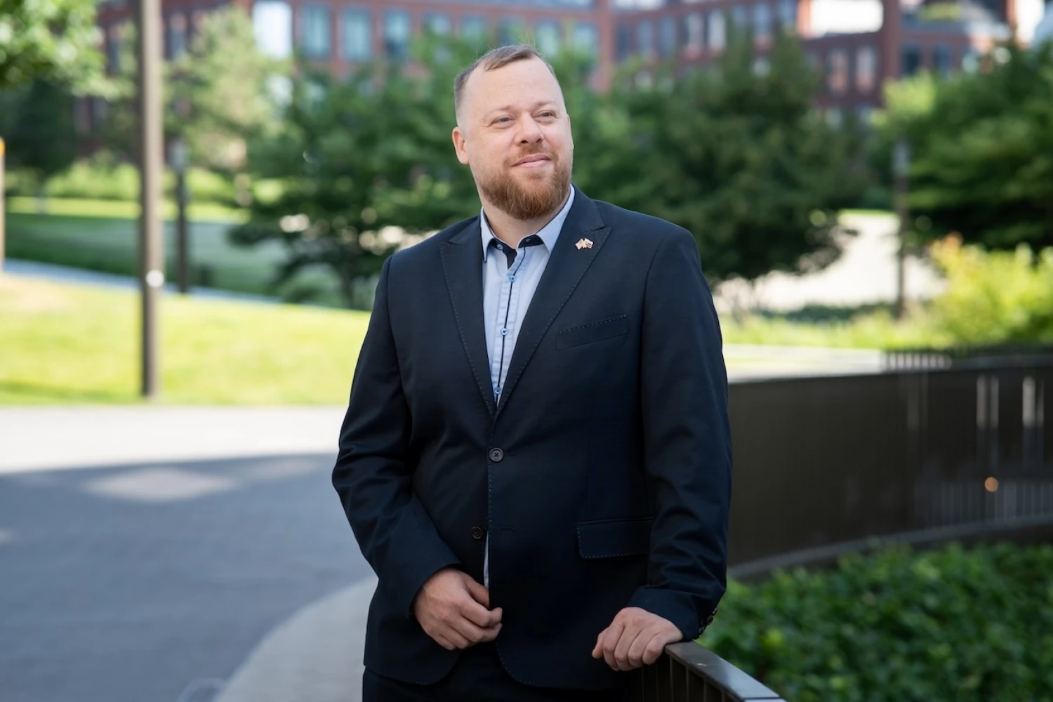 Chcete predpovedať vojnu? Musíte naučiť AI ľudské predsudky