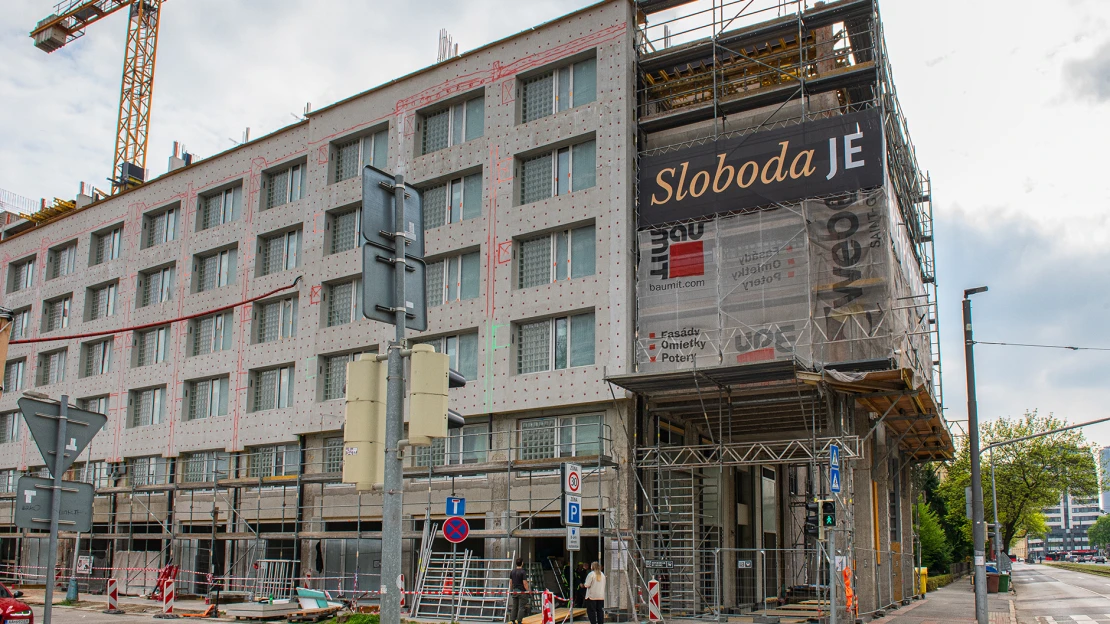 Nečakané parkovanie či industriálny chrám. Luxusný projekt šokuje skrytými podzemnými priestormi