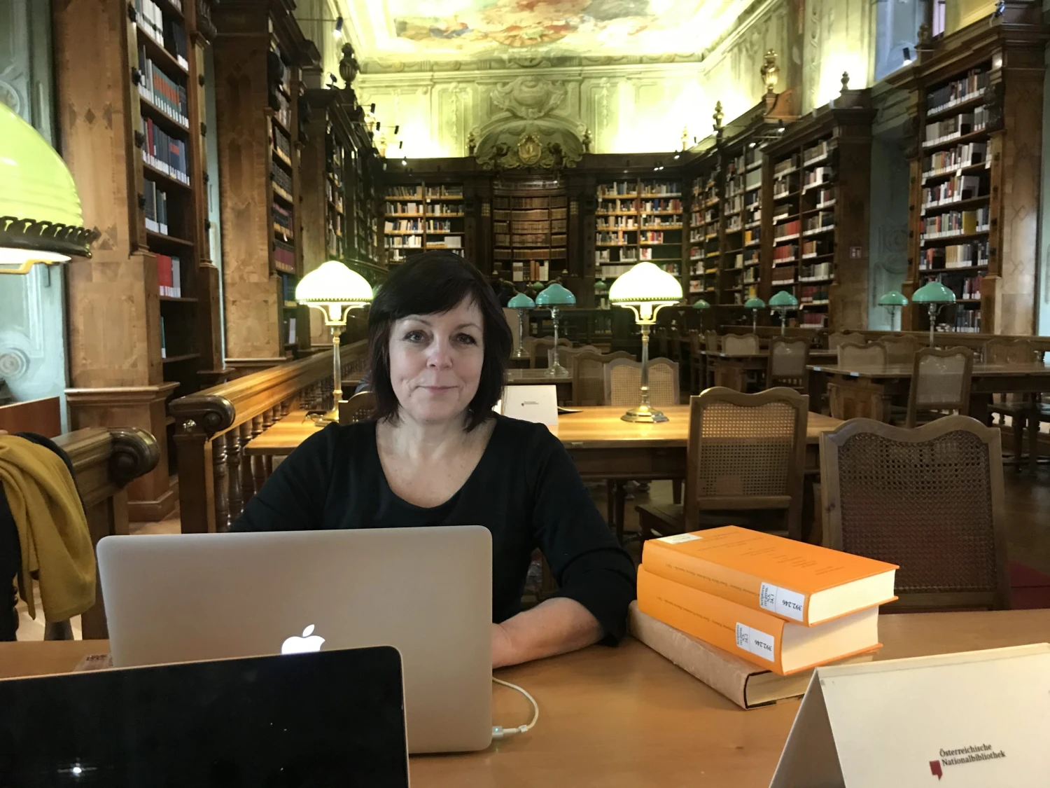 Daniela Dvořáková tvrávi veľa času v starých archívoch a knižniciach. Foto: Archív DD