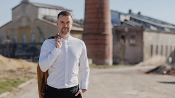 Karol Šebo: Mrakodrap v Trnave nie je kontroverzný, AirCar v Číne má sklz