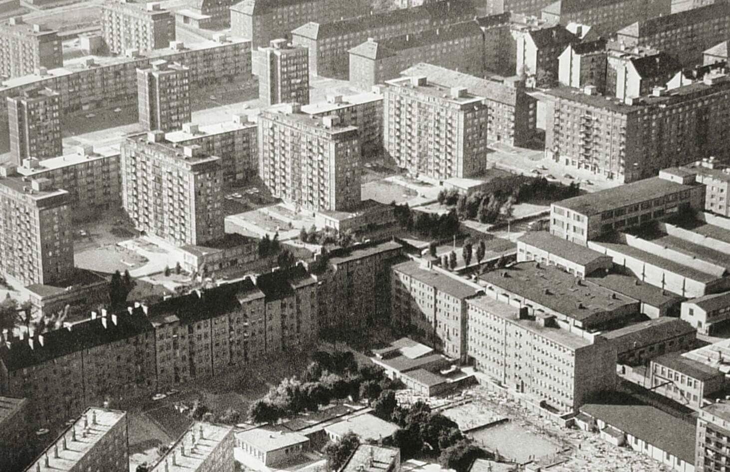 na snímke dobová fotografia Bratislavy