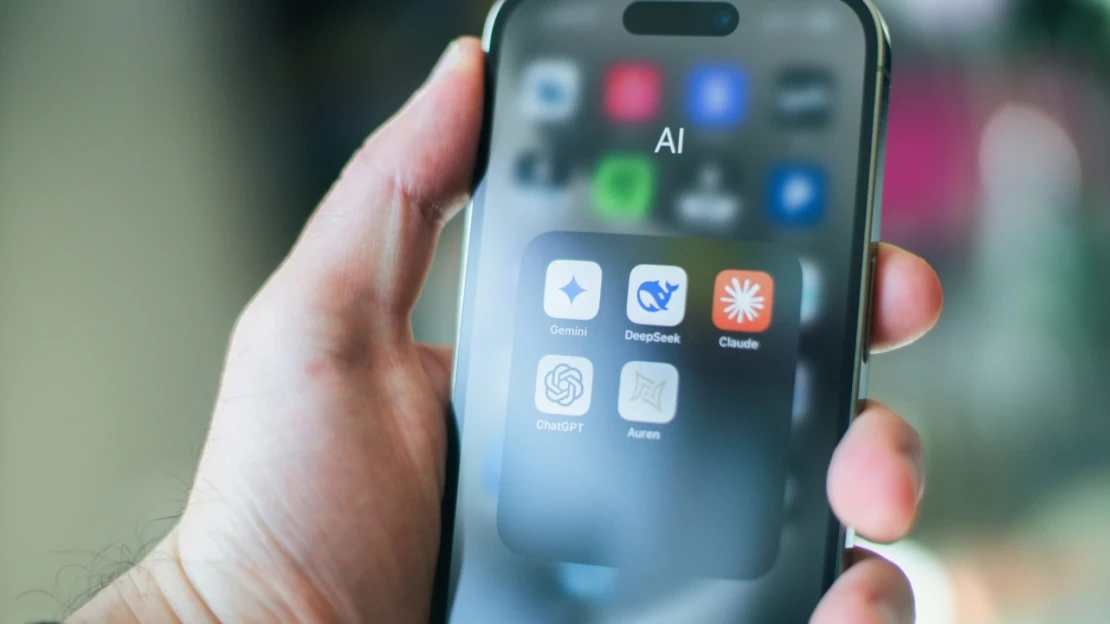 Priemyselná špionáž nikdy nebola jednoduchšia. Destilácia dát z AI poukazuje na širší problém