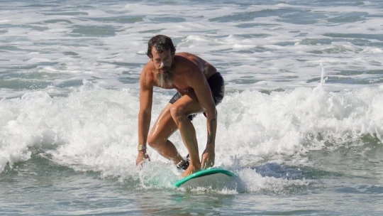 Miliardár Jack Dorsey verí, že umelá inteligencia zlikviduje stredný manažment