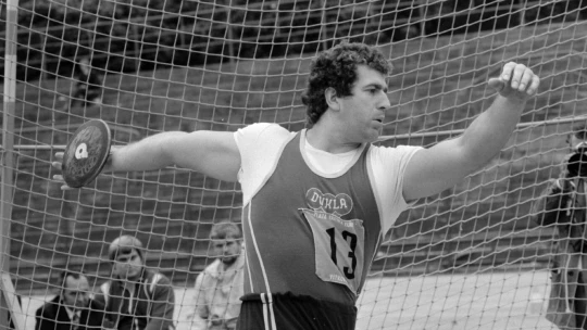 Imrich Bugár by mal 71 rokov. Na olympiádu ísť nesmel, zanechal však rekord, ktorý prežil režim i čas