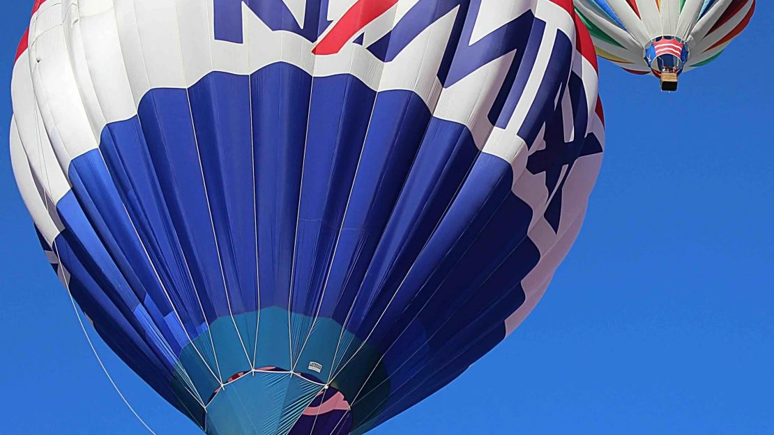 Veľkú sieť realitiek známu aj na Slovensku kupujú Američania. Obchod mal vyjsť na 880 miliónov