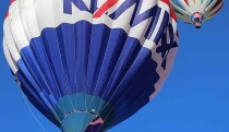 Veľkú sieť realitiek známu aj na Slovensku kupujú Američania. Obchod mal vyjsť na 880 miliónov