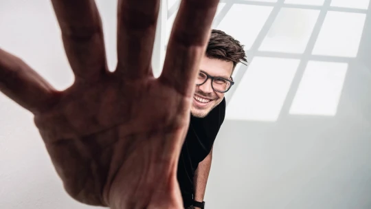 Boh slnka. Rukami tohto Čecha prešiel každý pixel herného fenoménu Roblox