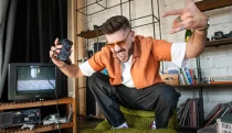 Prvý milión sledovateľov či zákazka za 50-tisíc. Youtuber GoGo na Slovensku povýšil hobby na biznis