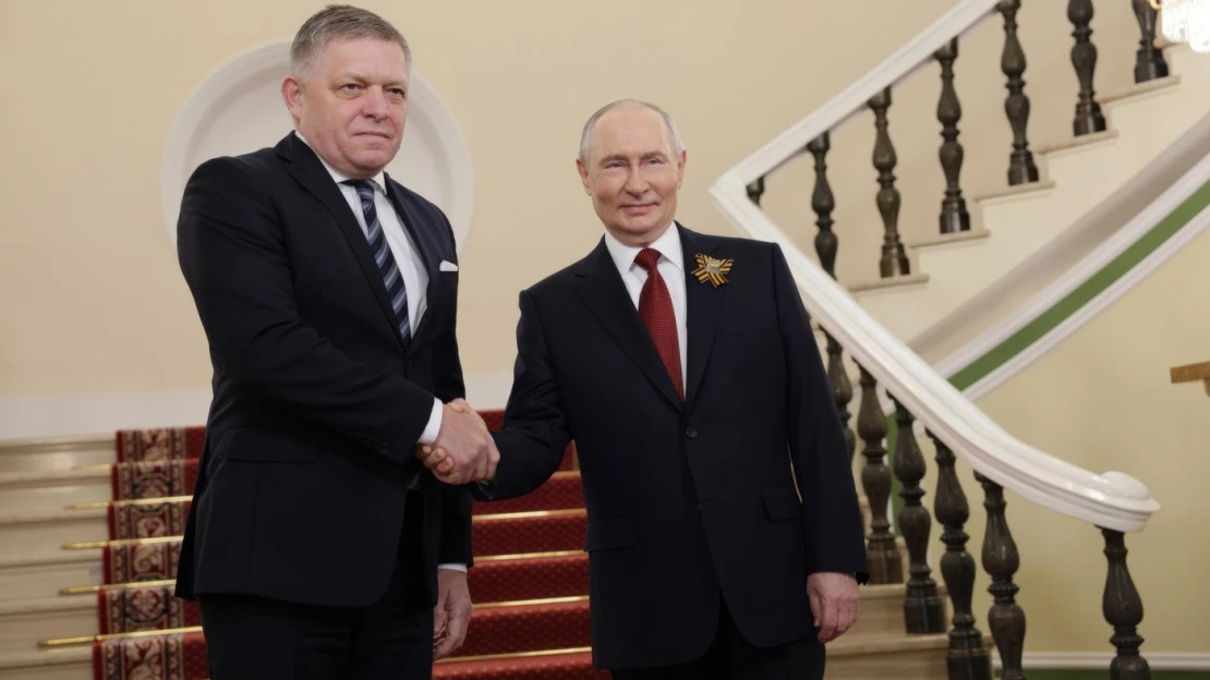 Fico v Moskve: Putin sľúbil energie a poďakoval za návštevu „napriek prekážkam“