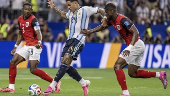 Nejde o góly, ale o kopačky. Prečo ružová farba ovládla futbalové majstrovstvá sveta?