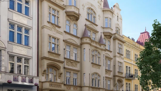 Vracajú noblesu tam, kde sami žijú. Signature Living mení secesné domy na luxusné apartmány