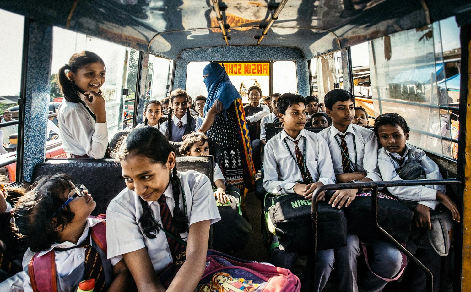 India ťaží z demografickej dividendy: Asi 65 percent populácie najľudnatejšej
krajiny sveta má menej ako 35 rokov.