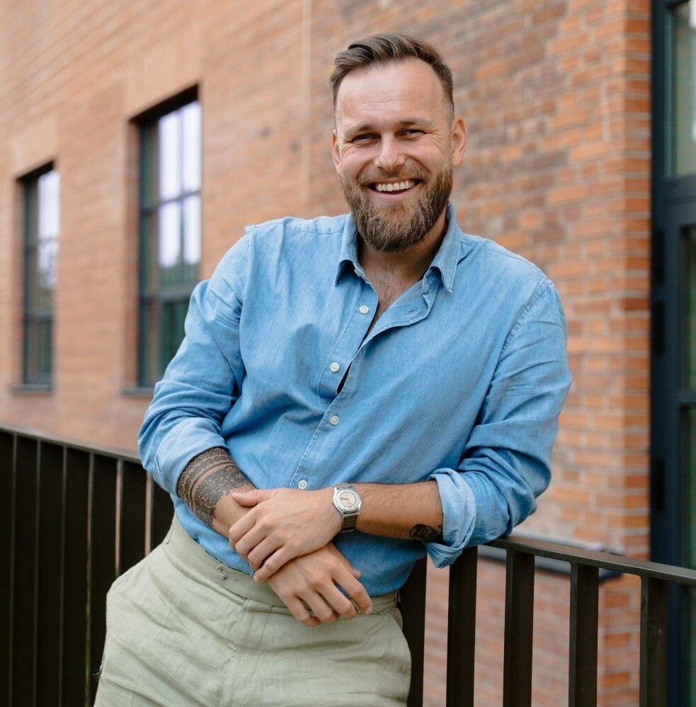 Známy barman Martin Hudák