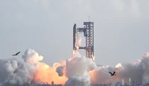 Rekordné výsledky nestačili, akcie padajú. Čo desí investorov pri SpaceX?