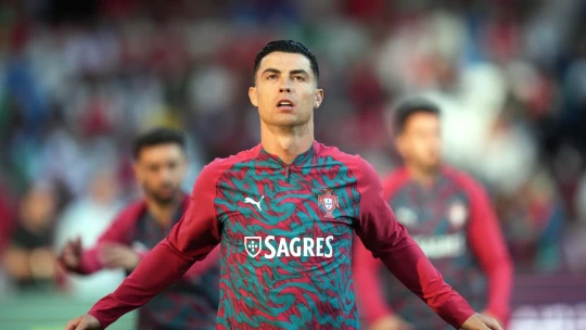 Ronaldo je dolárový miliardár. V Anglicku ho odpísali, u Arabov kraľuje