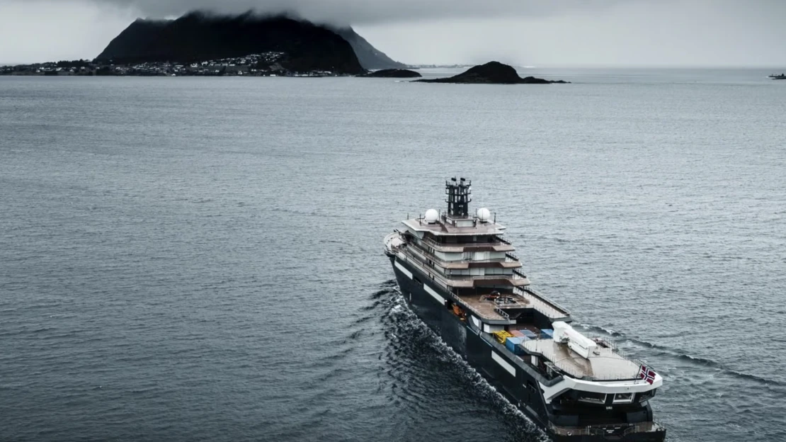 Najväčšia superjachta na svete sa chystá na svoju prvú plavbu – čo čaká REV Ocean?