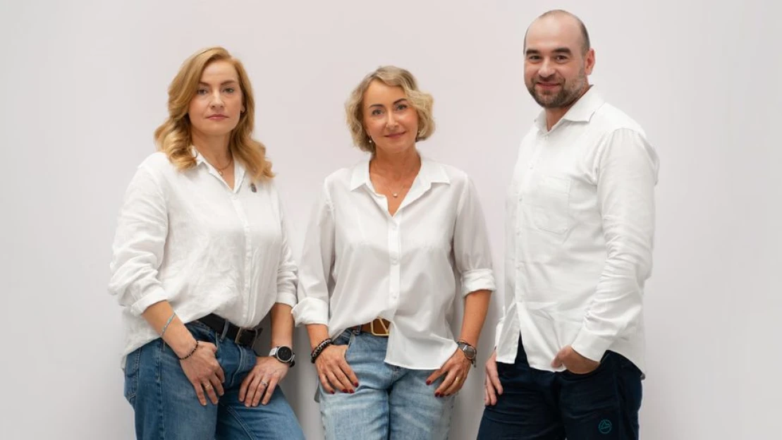 Roky podnikali bez zisku, potom postavili vlastnú továreň a pandémia ich vystrelila na miliónové tržby