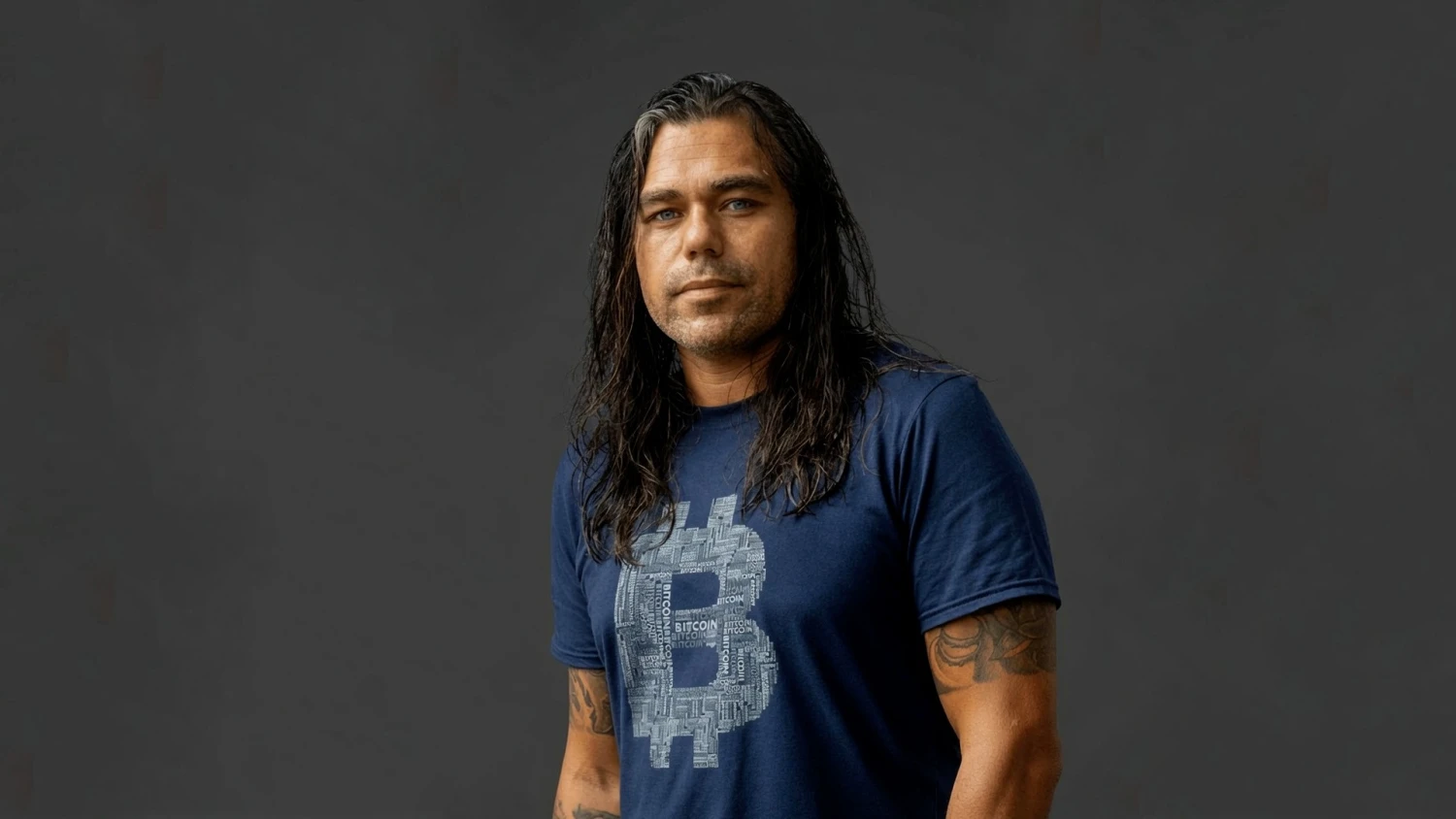 Extrémne rozhodnutie multimilionára: predal všetok majetok, nakúpil bitcoin a ušiel z „upadajúcej“ Európy