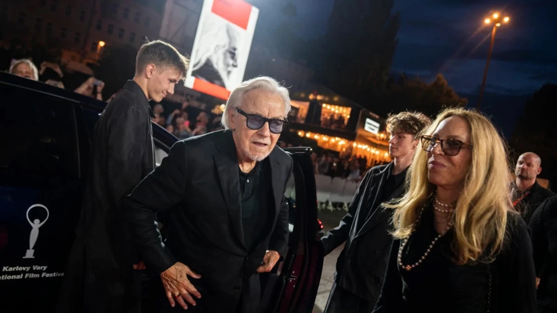 Svet sa zmenil k horšiemu. Zachrániť ho môže umenie, hovorí herec Harvey Keitel