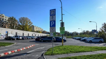 Zabudnite na langoše a mäkčene. Daňová správa skontroluje, ako a kde parkujete
