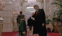 Zaslúžilý umelec Donald Trump. Sedem sekúnd vo filme Sám doma mu vynáša dodnes