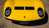 Lamborghini Miura oslavuje šesťdesiatku. Pripomína ju exkluzívny model