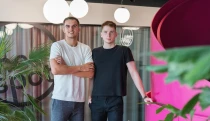 Trikrát zmenili smer a dobyli Ameriku. Pomohlo im to, čo väčšina firiem ignoruje