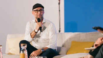 Jensen vás zvozí a potom si s vami pokojne pripije, hovorí najvyššie postavený Čech v Nvidii