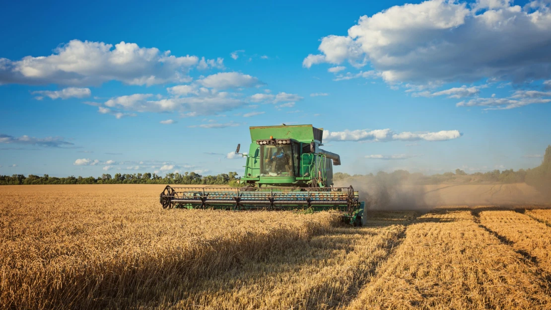 Farmári vymieňajú vidly za drony. Agrosektor sa zbavuje nálepky zastaraného odvetvia