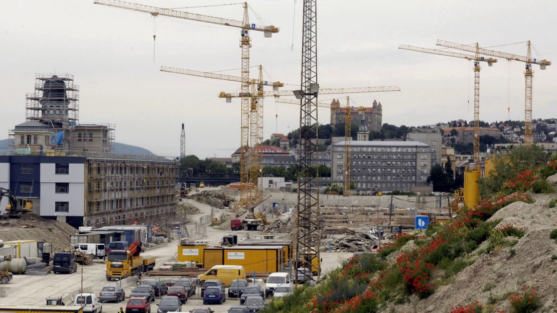 Deloitte: Slovensko sa prepadá do bytovej krízy, ceny bytov rastú dvojciferne