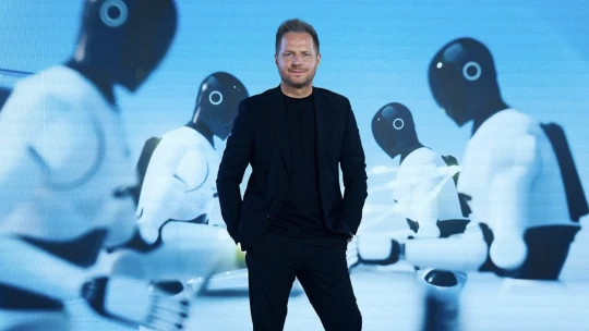 Nový nemecký miliardár chce vybudovať „posilňovne“ pre roboty. Jeho startup má hodnotu 7 miliárd dolárov