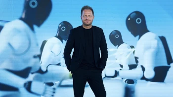 Nový nemecký miliardár chce vybudovať „posilňovne“ pre roboty. Jeho startup má hodnotu 7 miliárd dolárov